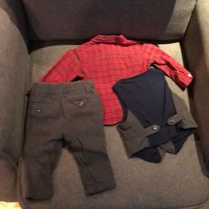 Gymboree Matching Sets - Baby boy 3 piece complete formal outfit. Gymboree Matching Sets - Baby boy 3 piece complete formal outfit.